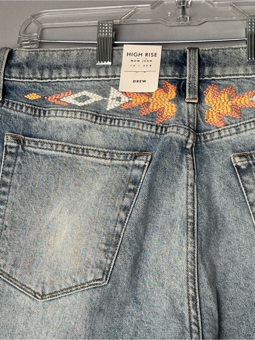 Lucky Brand Women’s Size 14 Light Wash Jeans with Orange Embroidered Navajo Trim - Picture 8 of 13